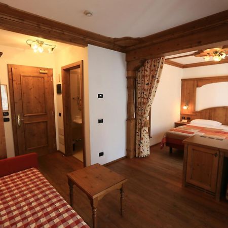 Hotel Laurin Канацеї Екстер'єр фото