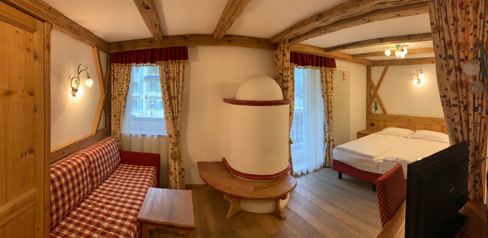 Hotel Laurin Канацеї Екстер'єр фото