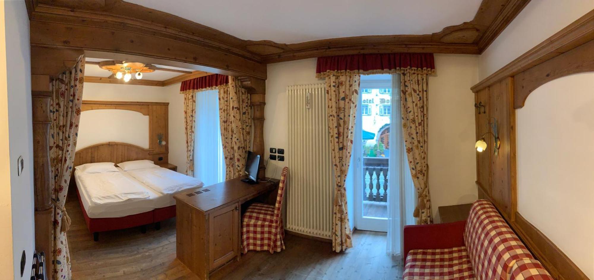 Hotel Laurin Канацеї Екстер'єр фото